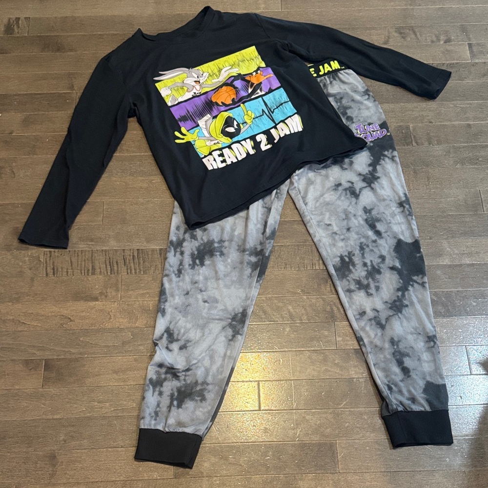 Tune Squad Space Jam Ready 2 Jam Pajama Set
